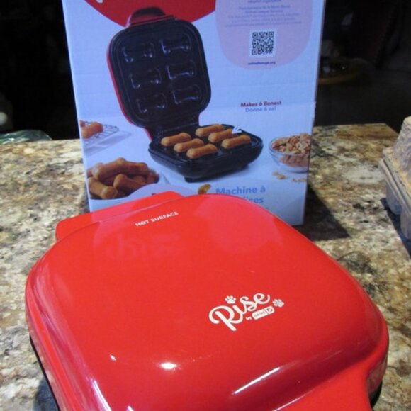 Dog Treat Maker "Rise" by Dash. NOB. - Picture 6 of 7